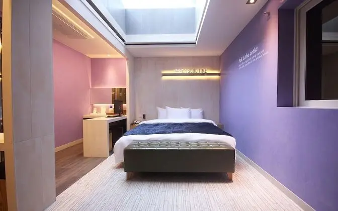 Oda (Royal Suite B (single room sky room j)