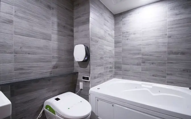 Oda (Royal Suite B (single room sky room j)