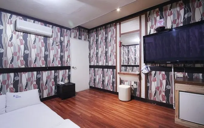 Oda (Korean Room (3 people))