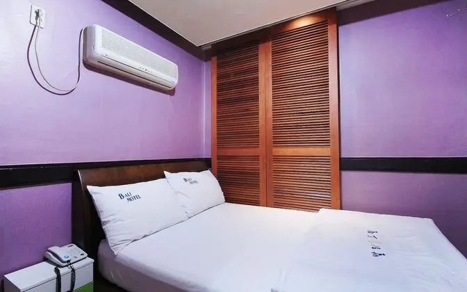 Oda (Mini Room)
