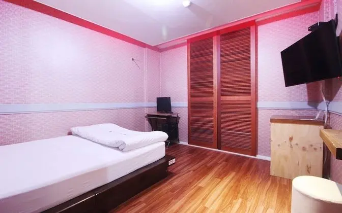 Oda (Standard Room)