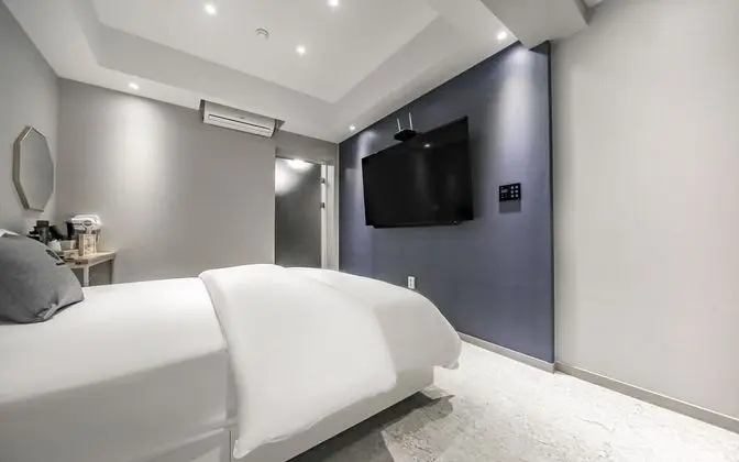 Oda (Suite B (OTT High Performing PC Micro)