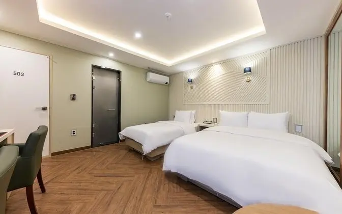 Oda (Rubato R Twin *High-spec 2PC* (Headse)