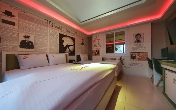 Oda (Twin (Two Beds))