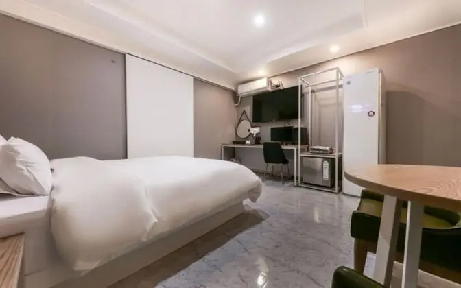 Oda (Styler Double [Available to watch Net)