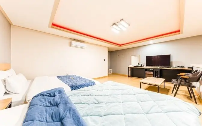 Oda (Twin Room (Netflix Available Spacious)