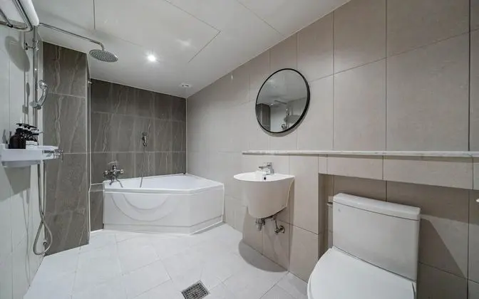 Oda (VIP-massage chair(massage chair65inch)