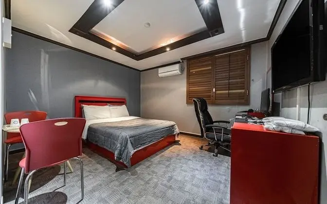 Oda (Deluxe A-1PC (1PC LOL/Overwatch/Netfl)