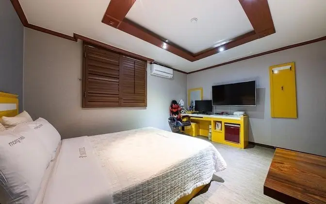 Oda (Deluxe A-1PC (1PC LOL/Overwatch/Netfl)