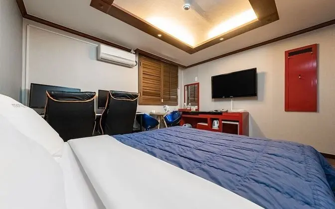 Oda (Deluxe B-2PC (2PC LOL/Overwatch/Netfl)