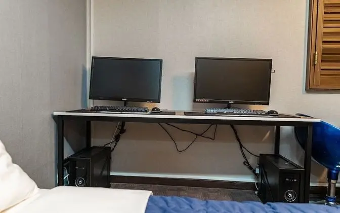 Oda (Deluxe B-2PC (2PC LOL/Overwatch/Netfl)