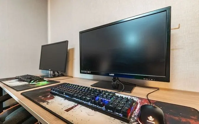 Oda (Deluxe B-2PC (2PC LOL/Overwatch/Netfl)