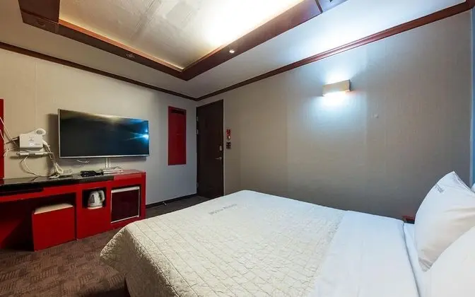 Oda (Deluxe B-2PC (2PC LOL/Overwatch/Netfl)