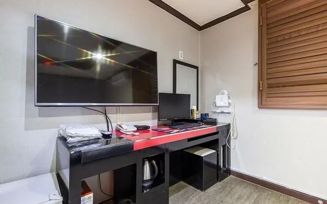 Oda (Standard (Netflix))