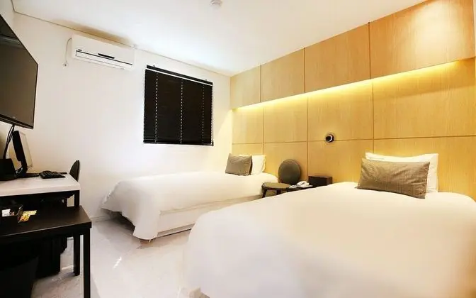 Oda (Business Single Twin-Netflix (PC LOL )