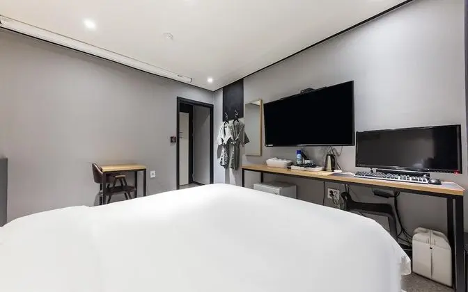 Oda (Deluxe-Cine Marum (screen Netflix ava)