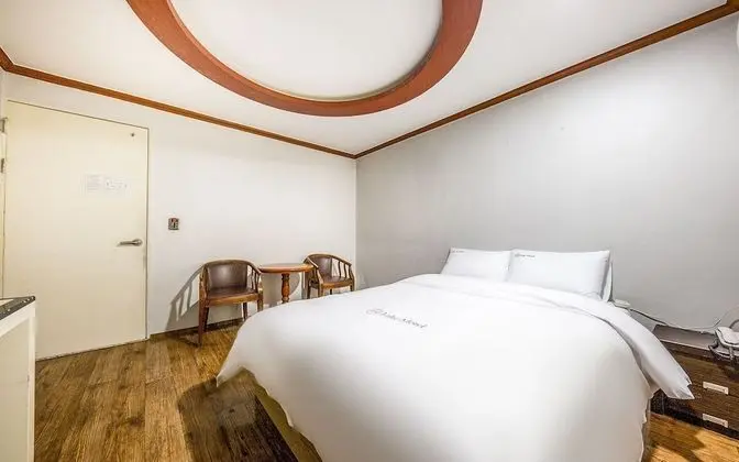 Oda (Standard Room - A (Netflix available))