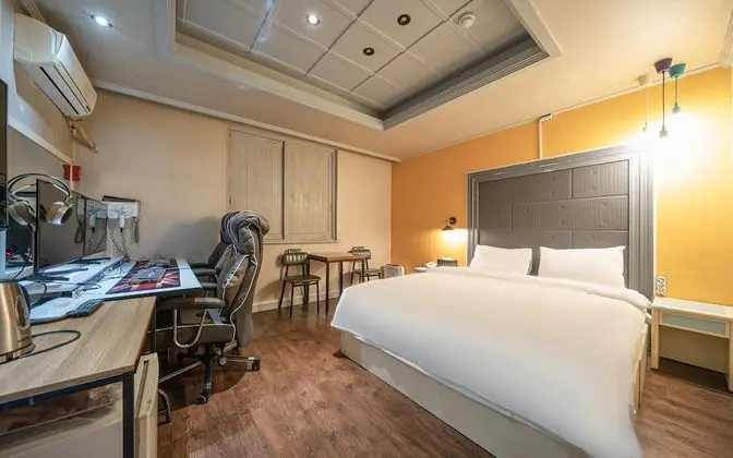 Oda (High Performing 2PC - Netflix Availab)