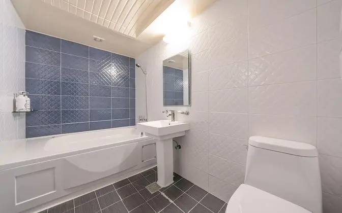 Oda (High Performing 2PC - Netflix Availab)