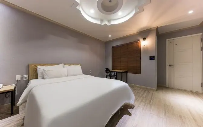 Oda (General room (i5-10th generation 1040)
