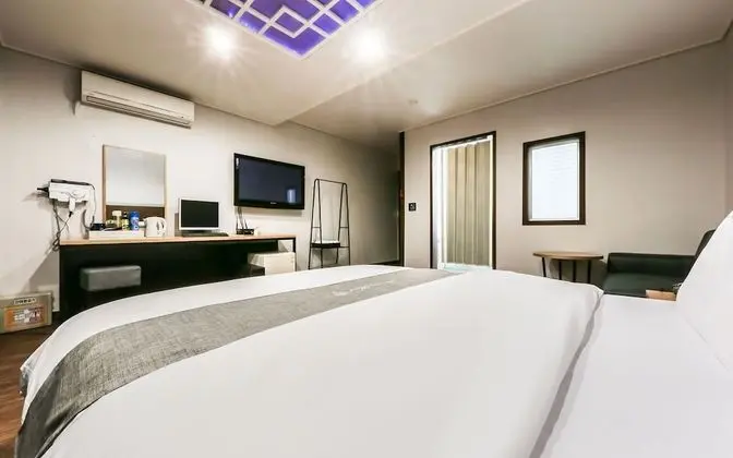 Oda (Business room)