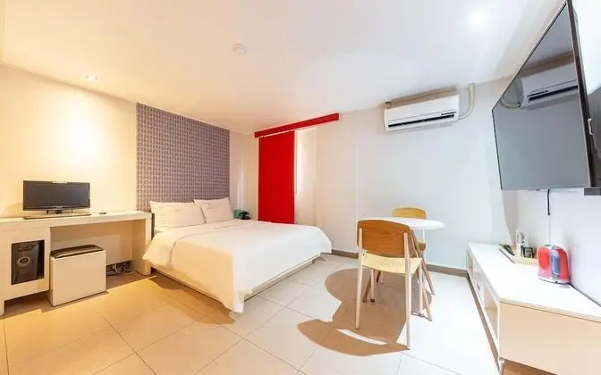 Oda (Deluxe (Netflix available))