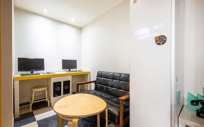 Oda (Junior Suite (one bed styler Netflix )