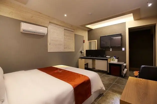 Oda (Deluxe rooms (no hard couple PC Netfl)