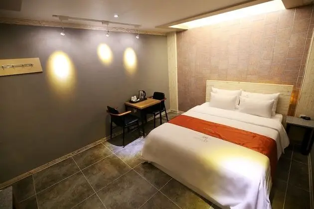 Oda (Deluxe rooms (no hard couple PC Netfl)