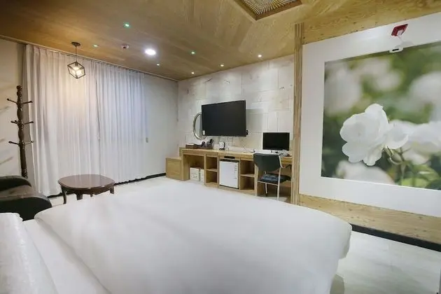 Oda (Drive Room (Free breakfast))