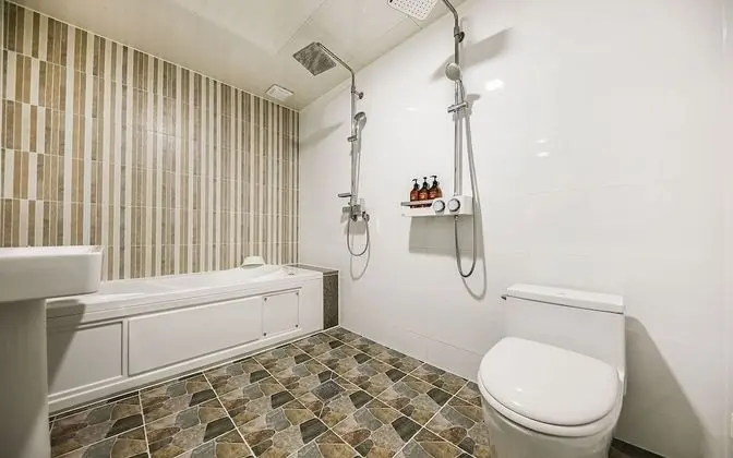 Oda (Styler (free breakfast))