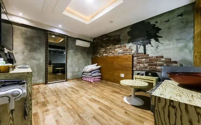 Oda (Ondol (15000 won per additional perso)