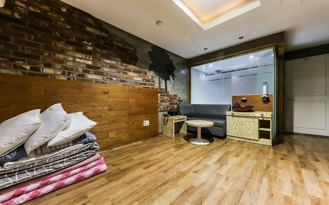 Oda (Ondol (15000 won per additional perso)