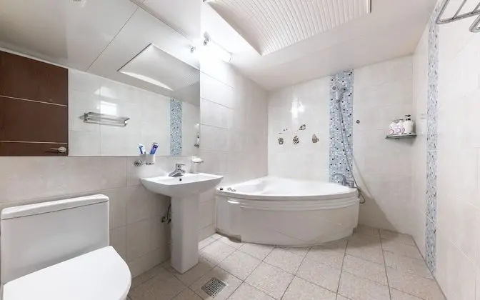 Oda (Twin room (Netflix/Battleground use s)