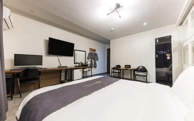 Oda (Air Dresser Room (Ramyeon 1pc bath st)