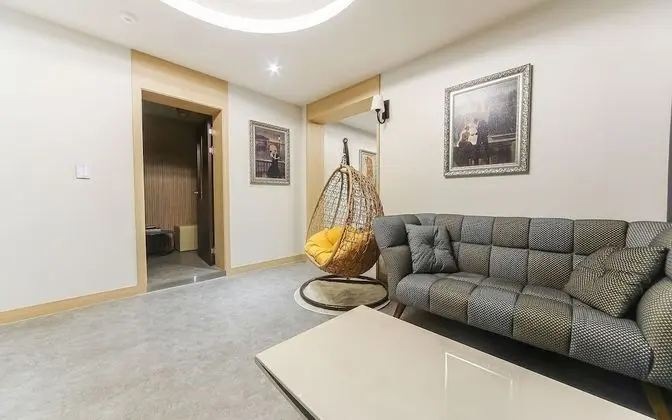 Oda (Suite Room (Ramyeon Karaoke 2pc 2 bat)