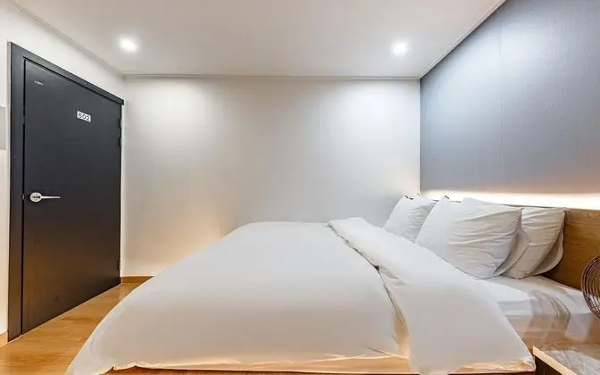 Oda (Premium (Ace Bed Netflix Game PC Sams)