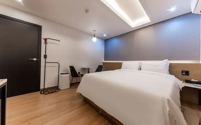 Oda (Premium (Ace Bed Netflix Game PC Sams)