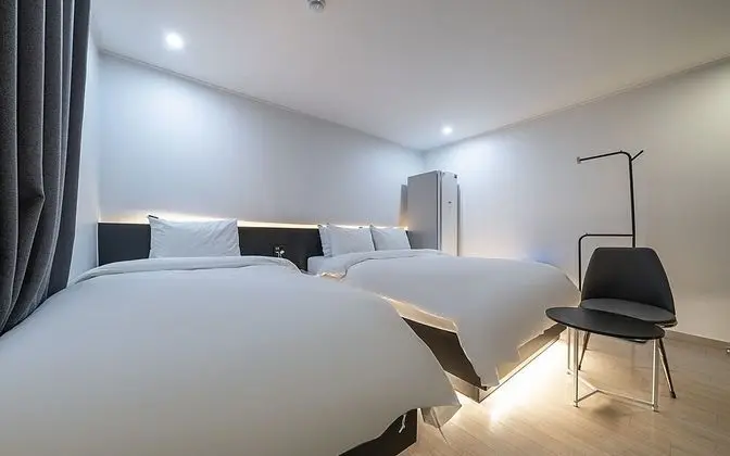 Oda (Premium-Twin Bed (Ace Bed Netflix Gam)