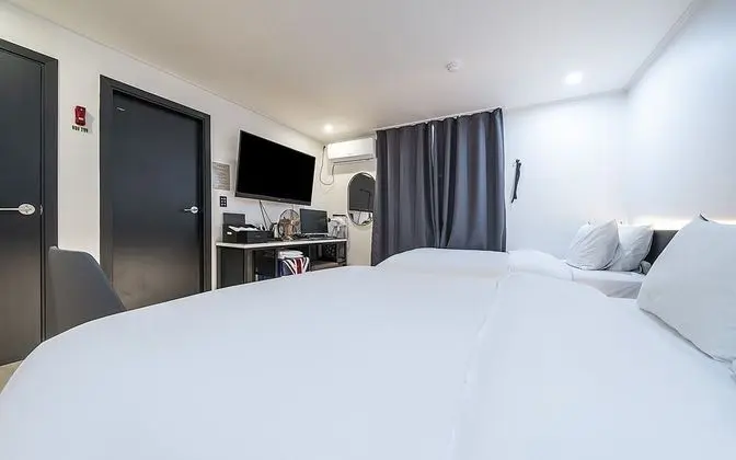 Oda (Premium-Twin Bed (Ace Bed Netflix Gam)