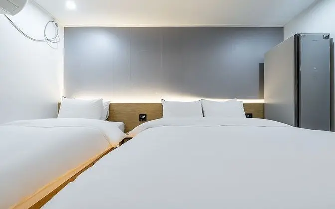 Oda (Suite (Ace bed Netflix game PC Samsun)