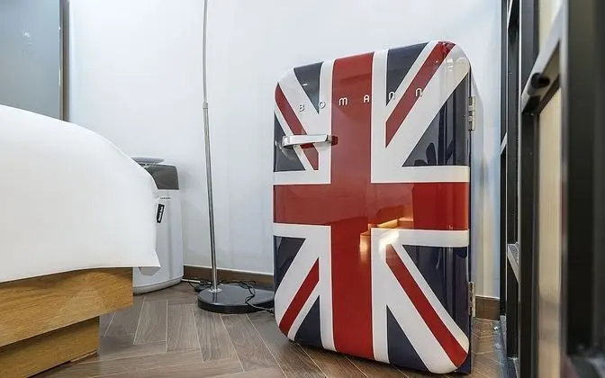 Oda (Suite (Ace bed Netflix game PC Samsun)