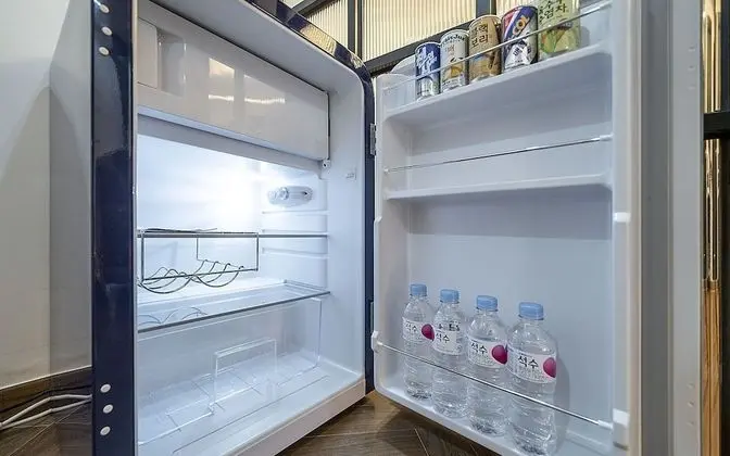 Oda (Suite (Ace bed Netflix game PC Samsun)