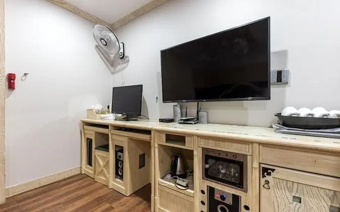 Oda (Node (Netflix available incurring on-)