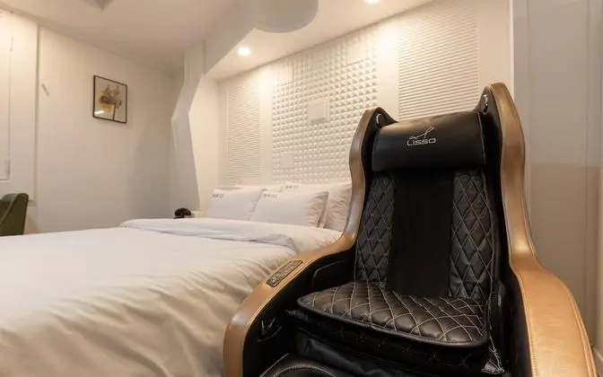 Oda (Massage chair no hard 1pc (Battlegrou)