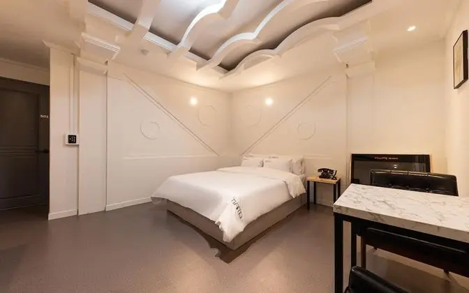 Oda (Standard (air purifier entertainment )