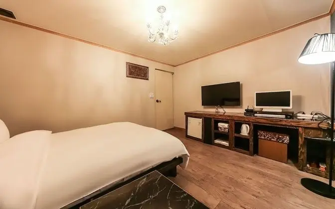 Oda (Standard Room)