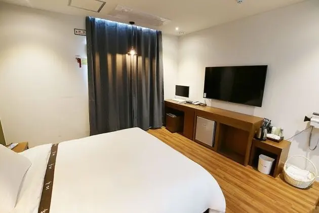 Oda (Standard room (Netflix available))