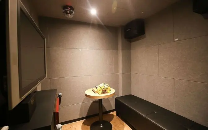 Oda (Special room (Netflix viewing availab)