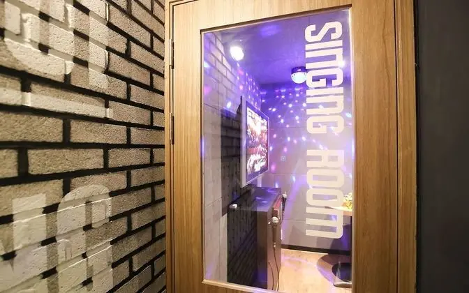 Oda (Special room (Netflix viewing availab)